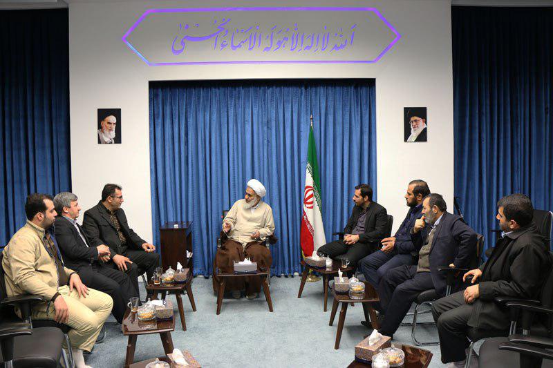 آلوده شدن مسئولان به زمین خواری به زمین خواران امان می دهد