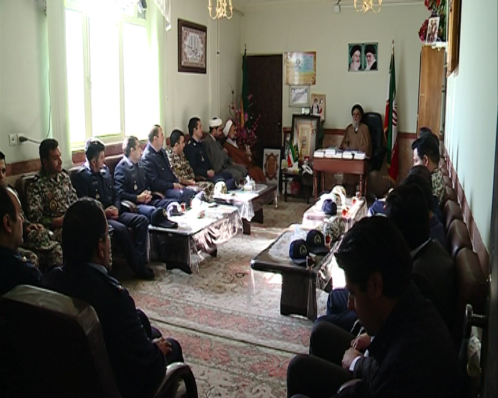 دیدار نماینده ولی فقیه در استان با فرماندهان نیروی هوایی