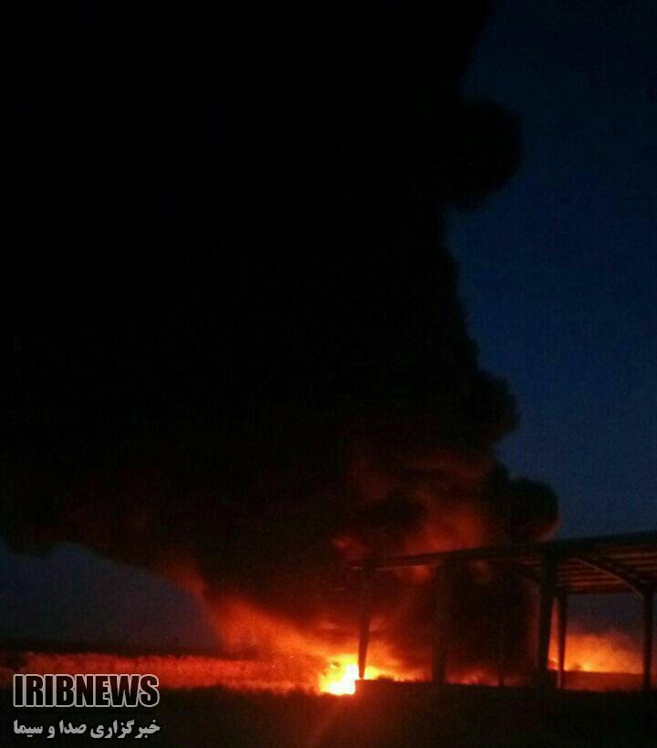 مهار آتشسوزی در کارگاه فرآوری قیر در شهر فاضلآباد مهار آتشسوزی در کارگاه فرآوری قیر در شهر فاضلآباد