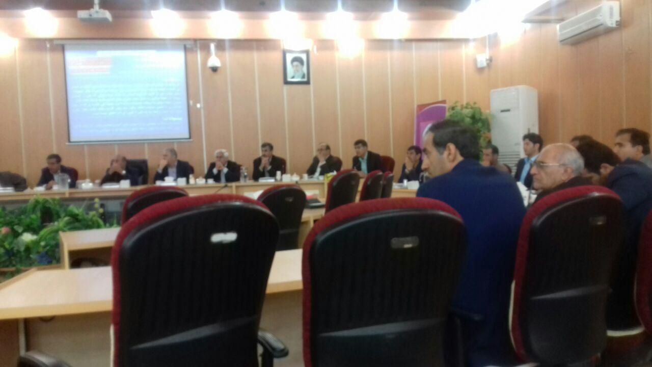 بررسی مشکلات سه واحد تولیدی و صنعتی