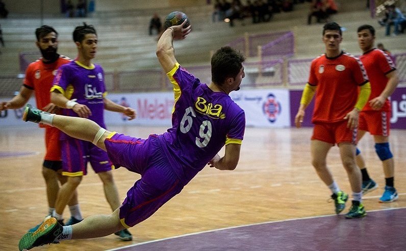 بدهکاری هندبال به طلبکاران صاف شد