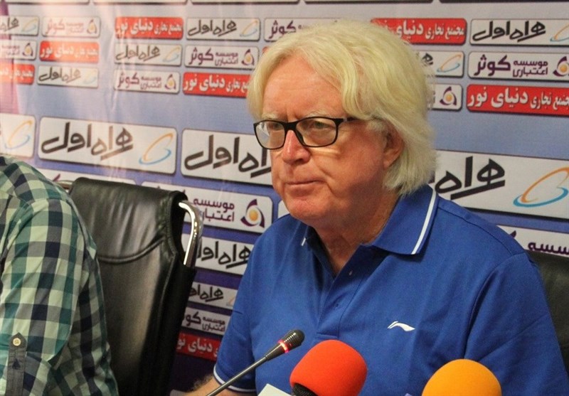 جادوگر نیستم