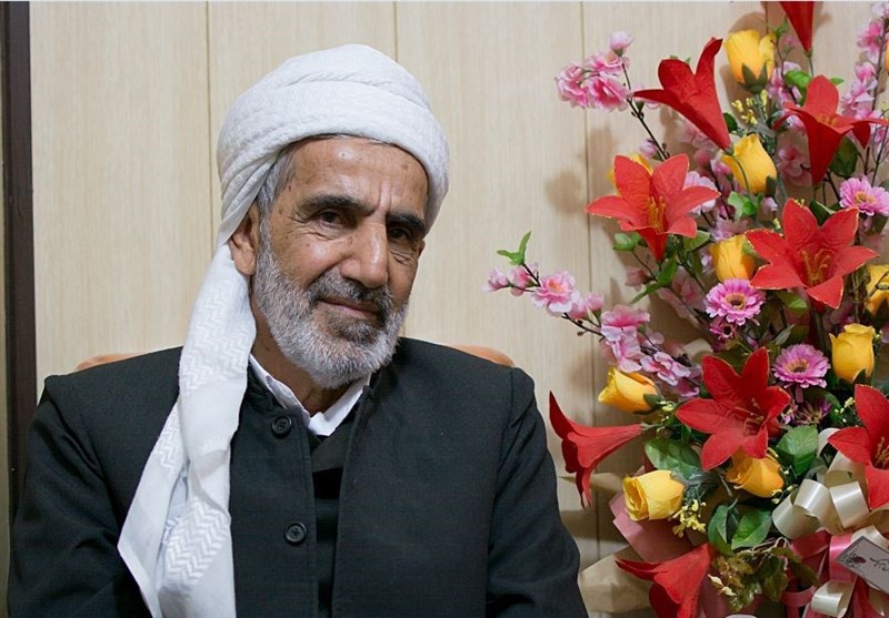 وحدت مسلمانان باید استکبار را زمین گیر کند