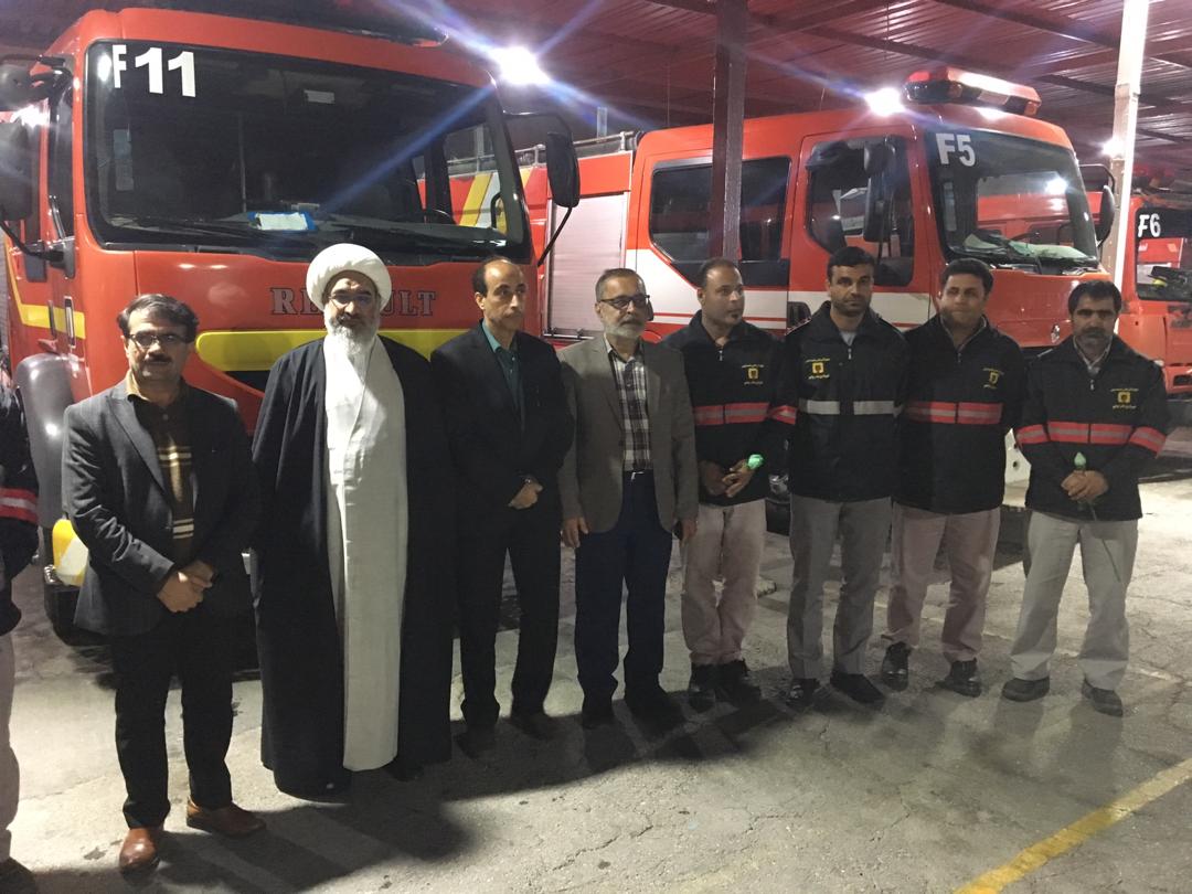 دیدار شب یلدایی نماینده ولی فقیه در استان و امام جمعه بوشهر