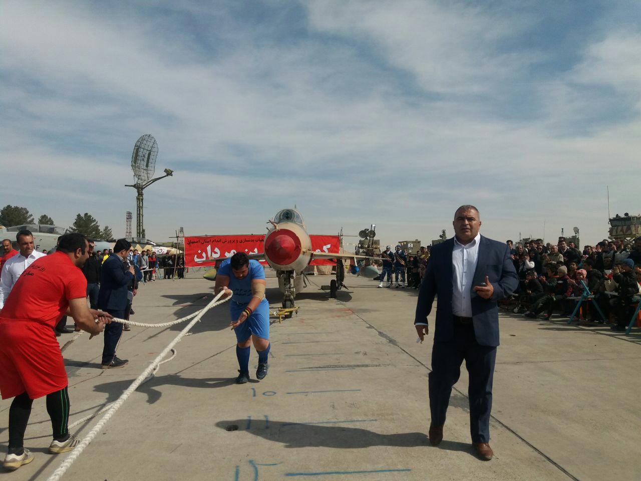 برگزاری رقابت های قویترین مردان استان