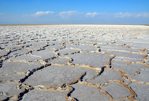 گزارش مکتوب ... به دیدن کویر پلت فرم نمکی ایران برویم