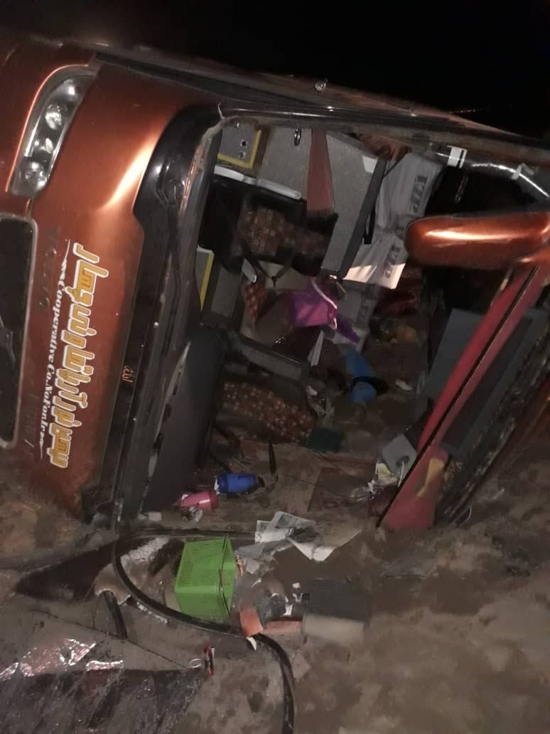 واژگونی اتوبوس اصفهان به ایرانشهر 5 کشته و 12 مجروح برجای گذاشت