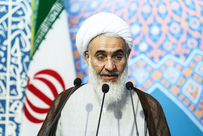 مسلمان نباید به ستمگر اعتماد کند