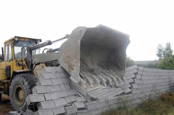 قلع و قمع ساخت و ساز بناهای غیر مجاز در بابل