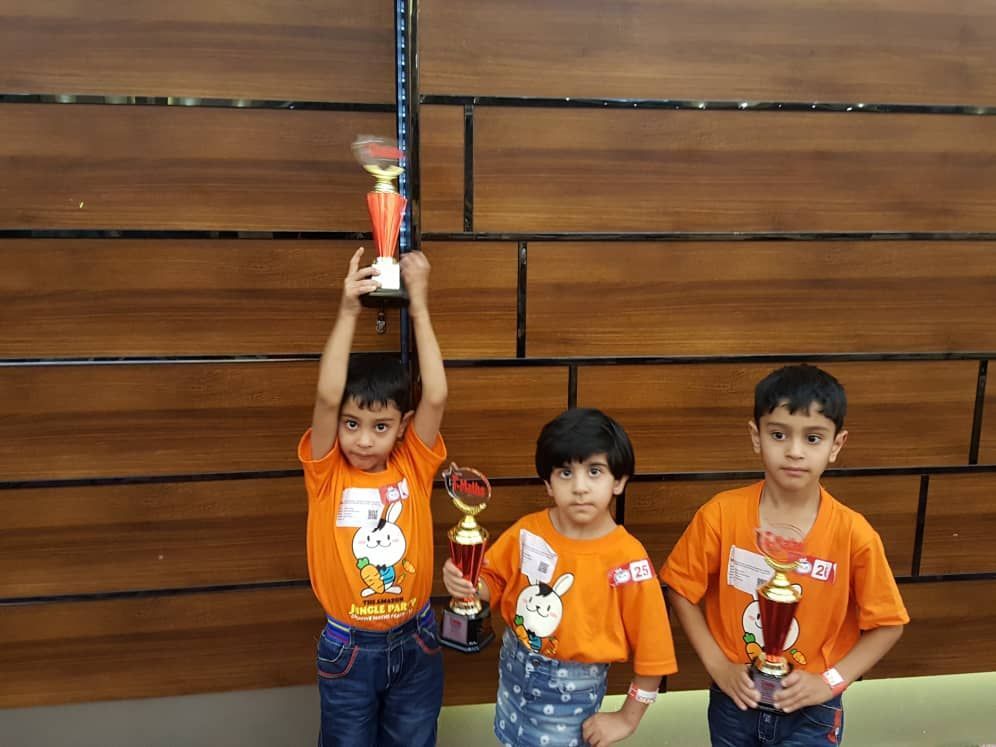 درخشش نوآموزان آبادهای در فستیوال جهانی ریاضی درخشش نوآموزان آبادهای در فستیوال جهانی ریاضی