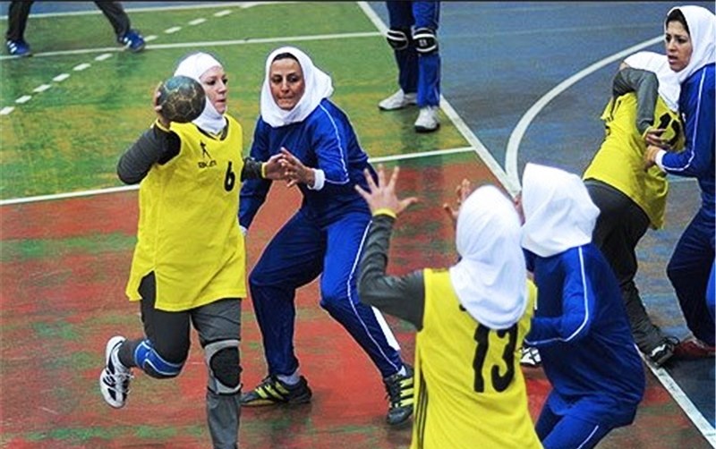 ۶ بانوی هندبالیست فارس در اردوی تیم ملی ۶ بانوی هندبالیست فارس در اردوی تیم ملی