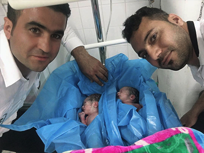 تولد نوزاد عجول در آمبولانس