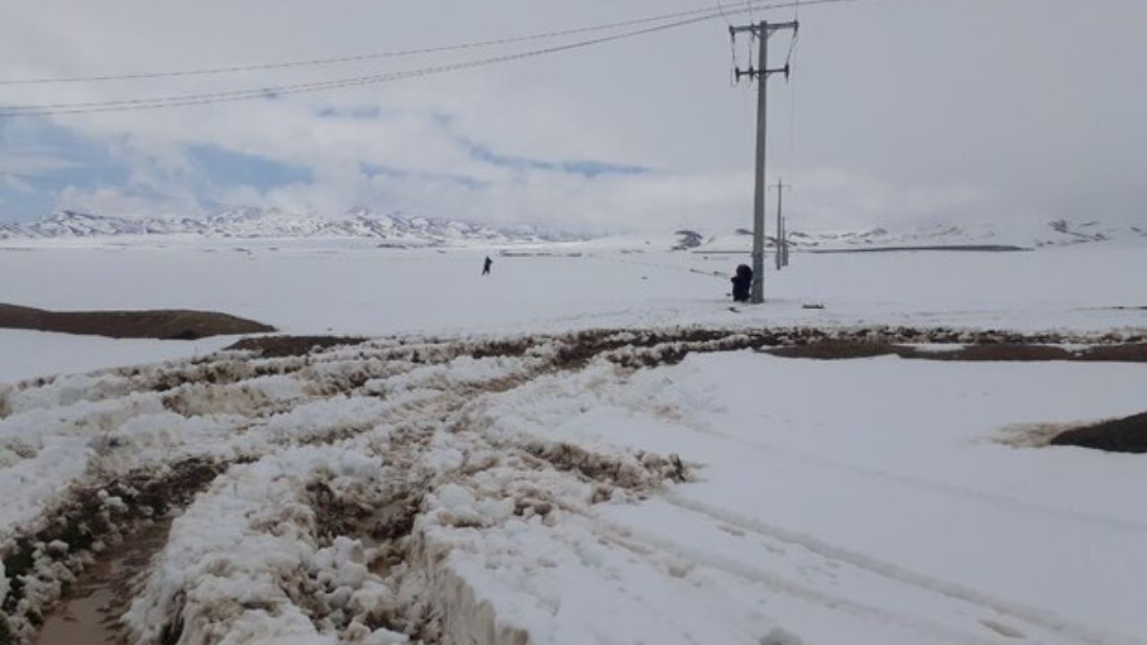 بارش ۴۰ سانتی متری برف در جوخانه