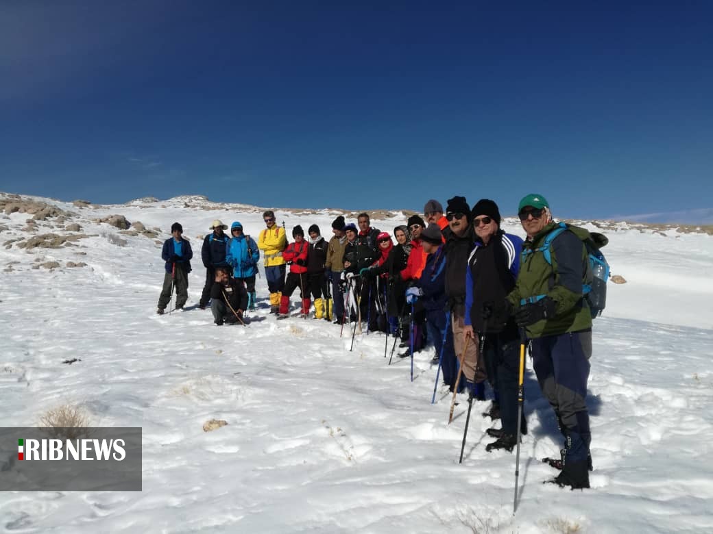 صعود کوهنوردان کهگیلویه‌ای به ارتفاعات 