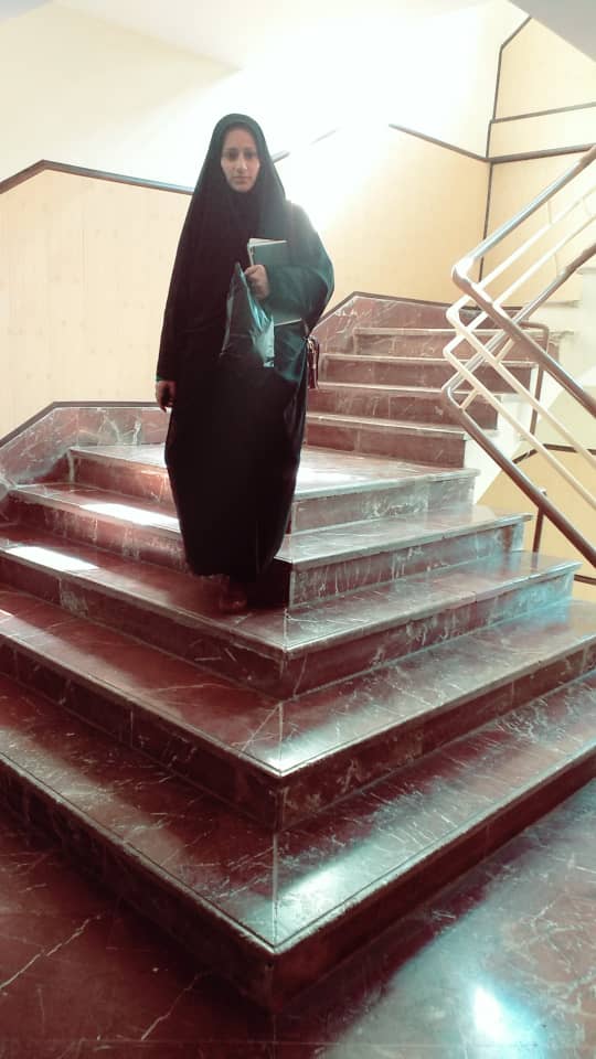 با یک گُل هم بهار می&zwnj;شود