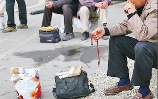 می شود‌ بی‌تفاوت رد‌ شد‌ و چيزی ند‌يد‌؟