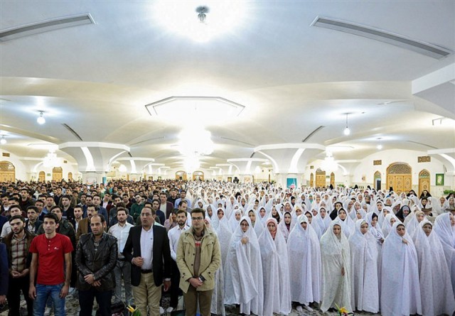 شش کاروان از زوج‌های جوان سراسر کشور میهمان حضرت رضا(ع) می‌شوند