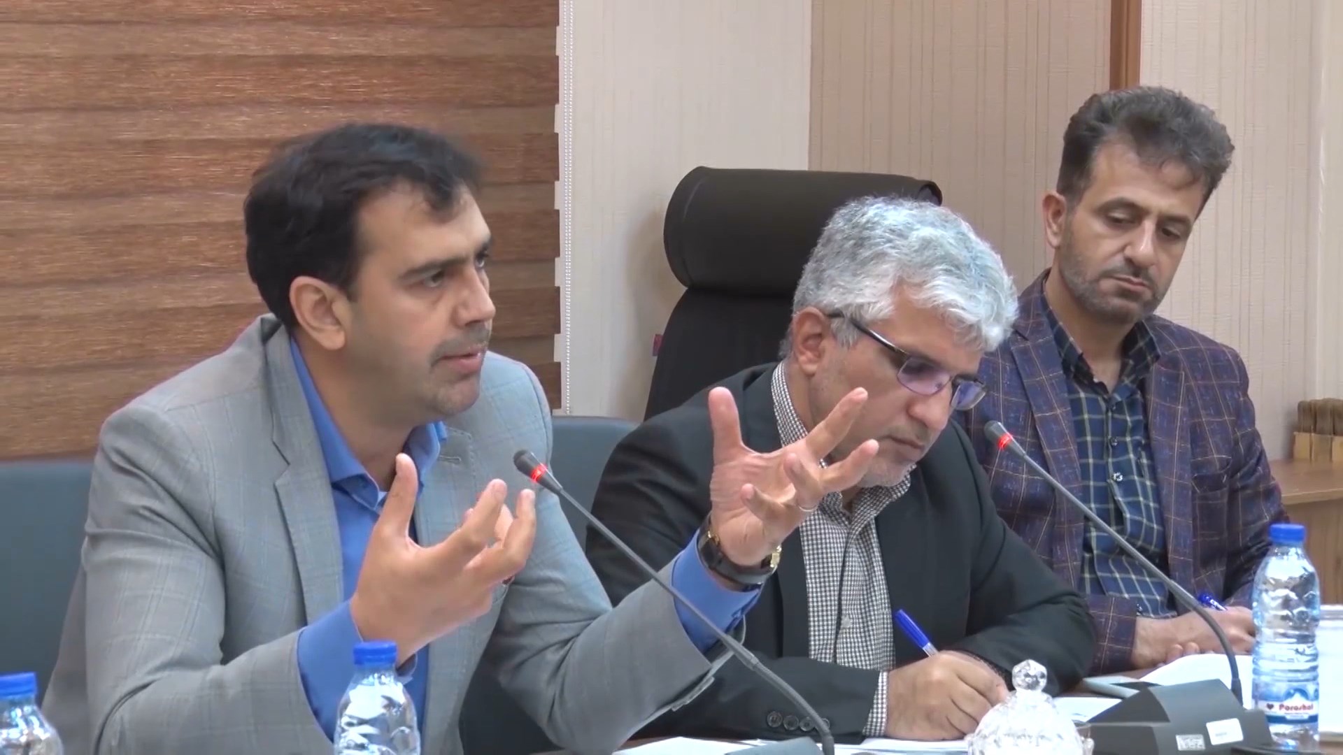 لغو تمام مراسم و تجمعها در شهرستان آران و بیدگل