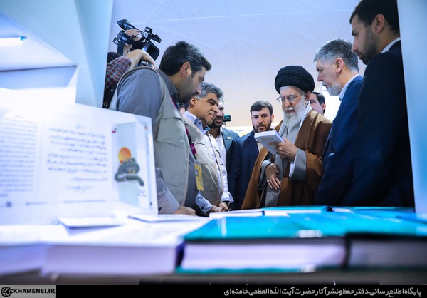 ما اهلِ کتاب هستیم