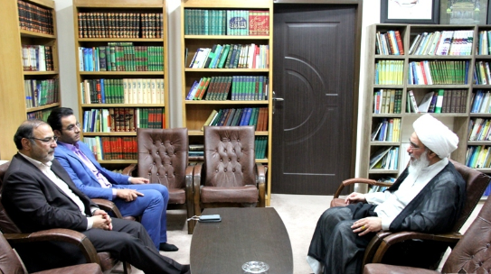 لزوم تشکیل جبهه مقاومت رسانه‌ای مقابل استکبار