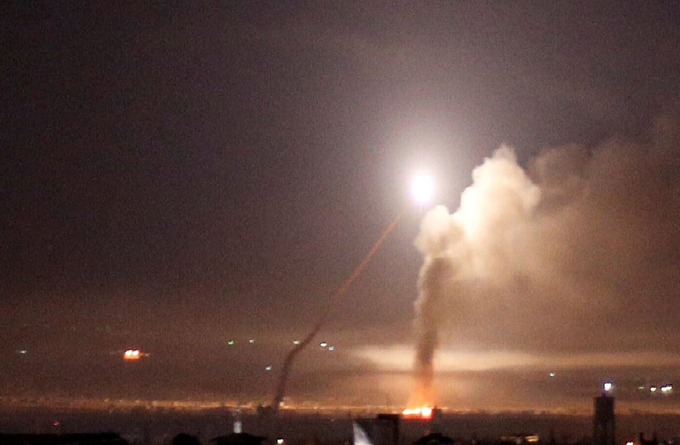 حملات موشکی و پهپادی رژیم صهیونیستی به سوریه و لبنان