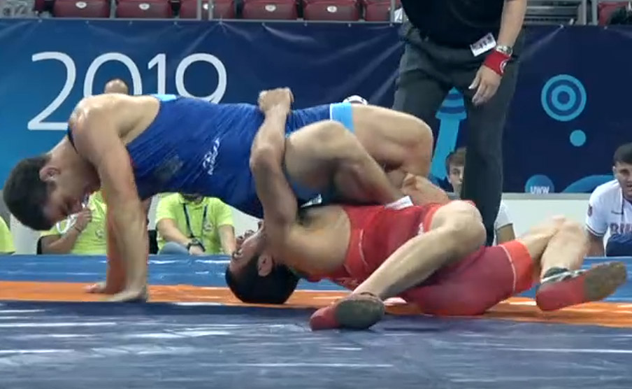 کشتی گیران نوجوان کشورمان، ۲ طلا و یک نقره کسب کردند