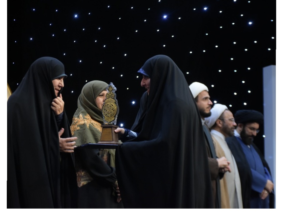 معرفی برگزیدگان ترتیل خواهران دوره 42 مسابقات ملی قرآن معرفی برگزیدگان ترتیل خواهران دوره 42 مسابقات ملی قرآن