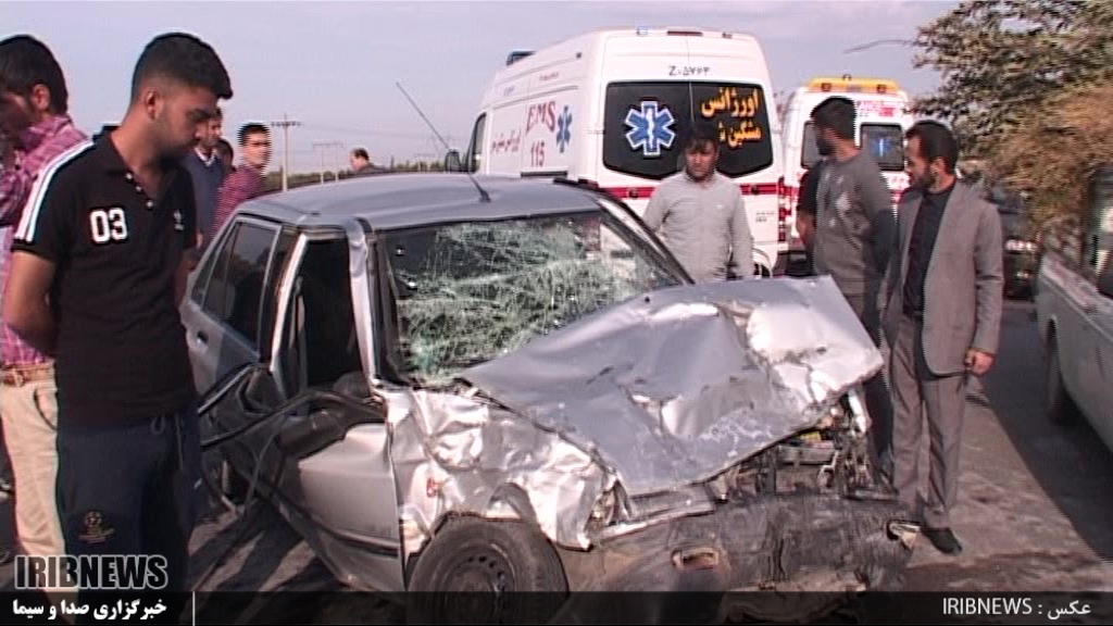 تصادف رانندگی با پنج نفر کشته وزخمی تصادف رانندگی با پنج نفر کشته وزخمی