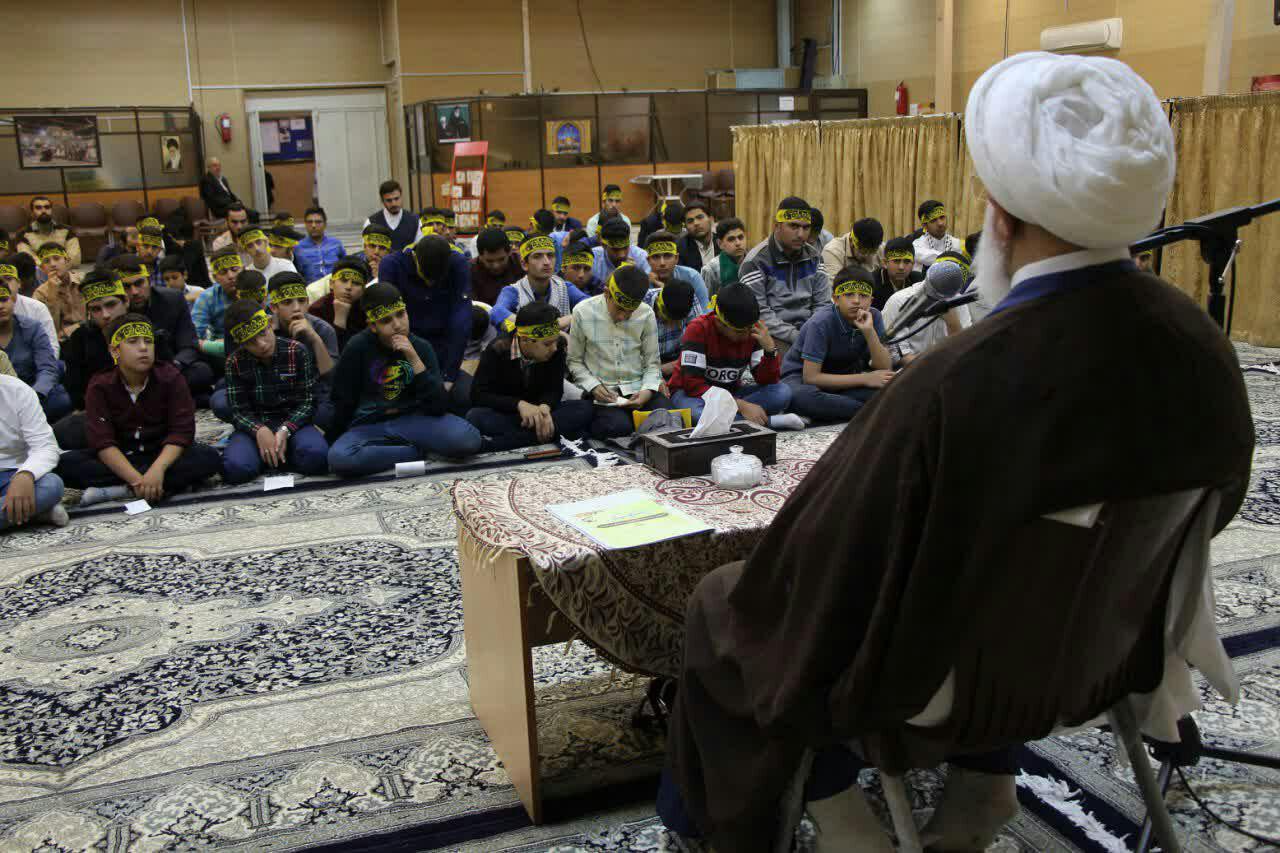 دانش آموزان فرزندان خوب انقلابند دانش آموزان فرزندان خوب انقلابند