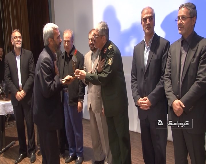 رونمایی از مستند کبودراهنگ رونمایی از مستند کبودراهنگ