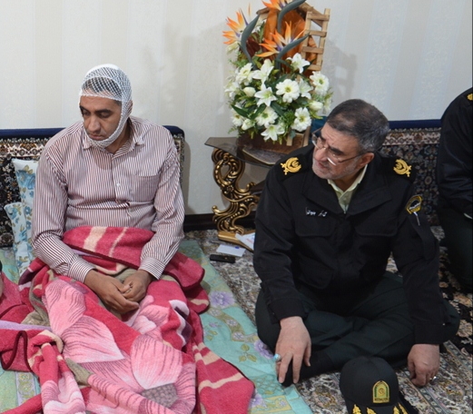 صلابت پلیس در برخورد با اغتشاشگران آنها را زمین گیر کرد صلابت پلیس در برخورد با اغتشاشگران آنها را زمین گیر کرد