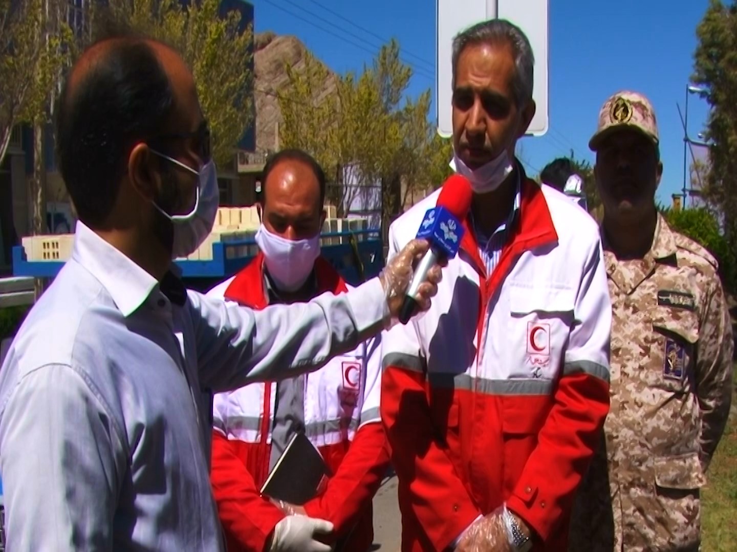 فعالیت 120 پایگاه جمعیت هلال احمر استان اصفهان در ورودی و خروجیهای استان اصفهان فعالیت 120 پایگاه جمعیت هلال احمر استان اصفهان در ورودی و خروجیهای استان اصفهان