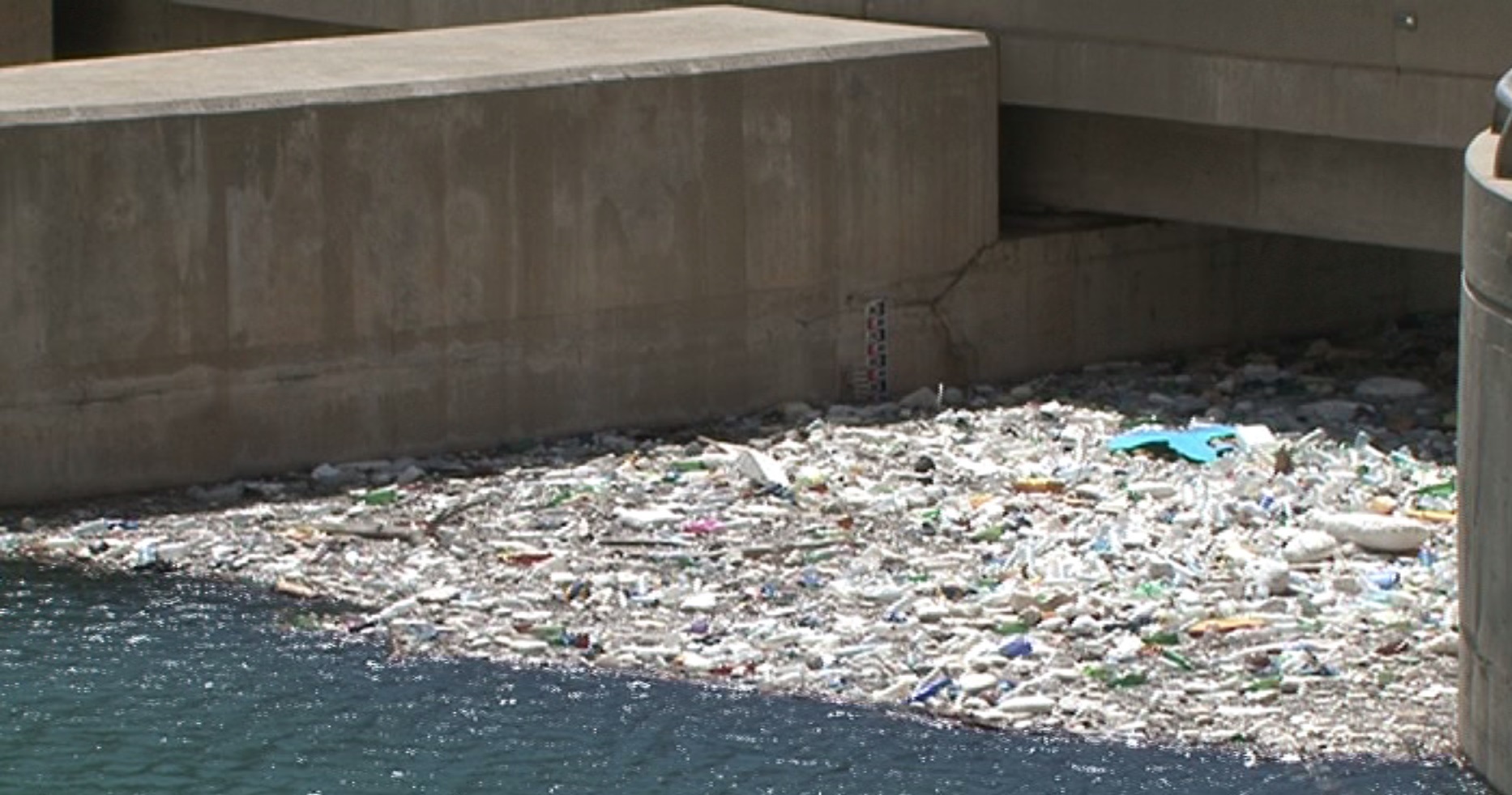 دستان شهر، پُر از طلای کثیف