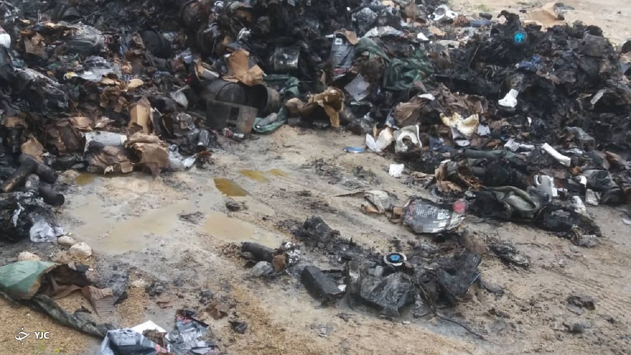 آتش سوزی انبار کالا در گناوه بامداد امروز مهار شد