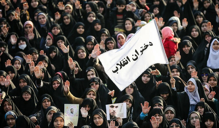 اجتماع مجازی دختران انقلاب ۱۹ تیر برگزار می‌شود