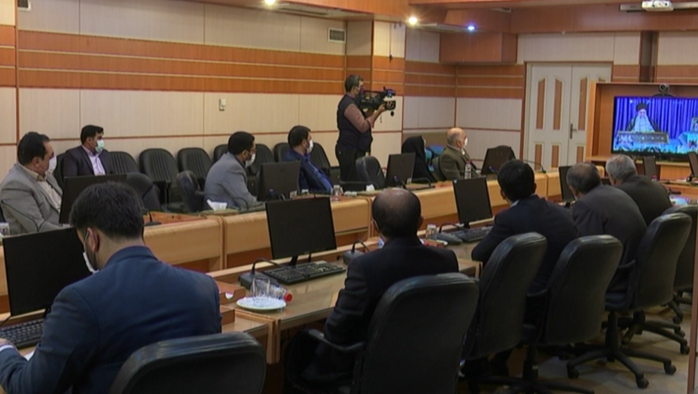 مبارزه با فساد بدون ملاحظه و تعدی و فقط بر مدار حق مبارزه با فساد بدون ملاحظه و تعدی و فقط بر مدار حق