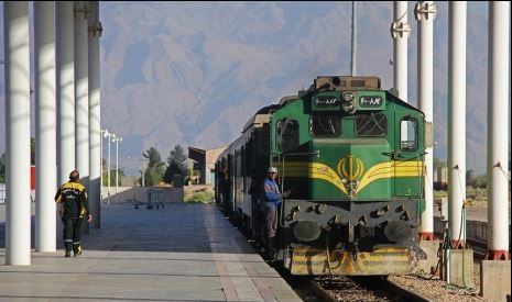 امضای تفاهم نامه تسهیل امور سرمایه گذاری در حوزه ریلی استان امضای تفاهم نامه تسهیل امور سرمایه گذاری در حوزه ریلی استان