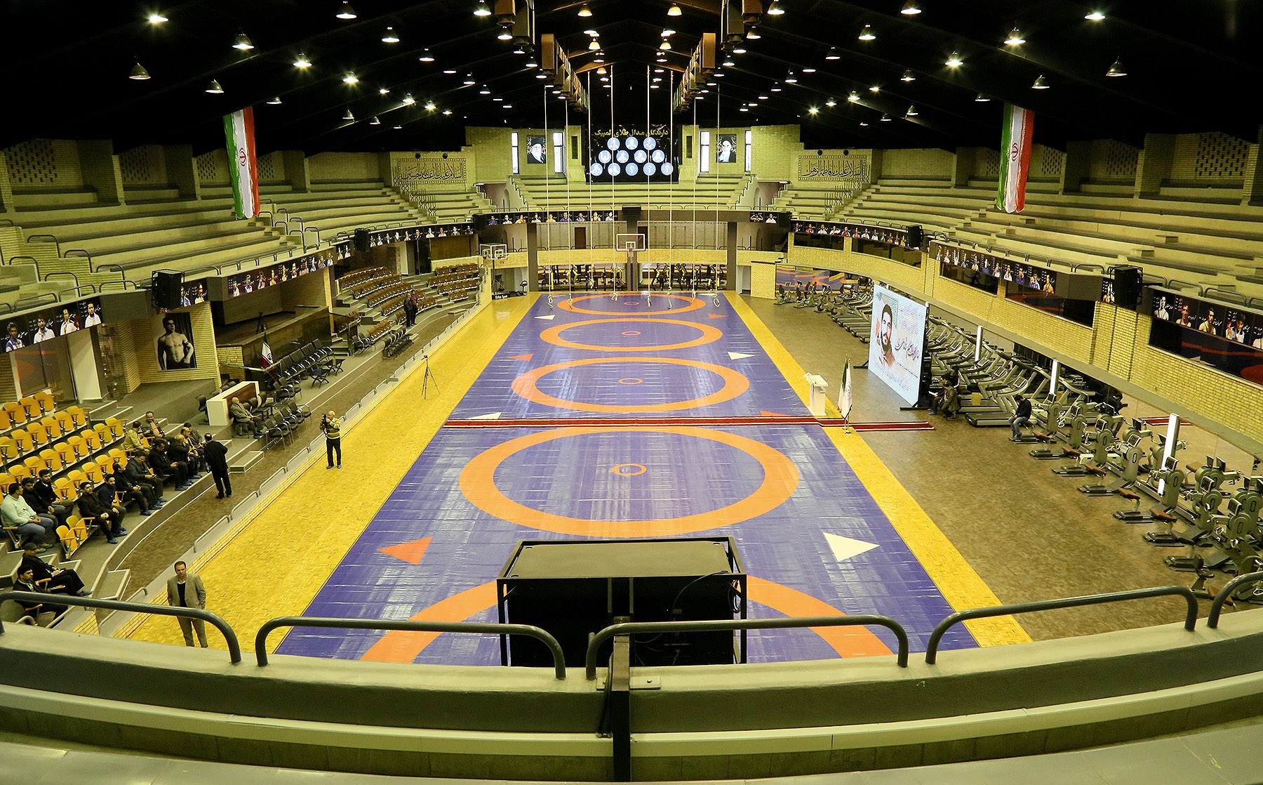 رقابت‌های انتخابی تیم ملی کشتی آزاد؛ نصیری از سد مقصودی گذشت