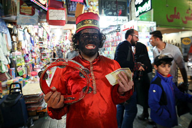 حاجی فیروز؛ پیام آور پرنشاط نوروز حاجی فیروز؛ پیام آور پرنشاط نوروز