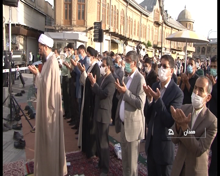 برگزاری باشکوه نماز عید فطر در میدان امام خمینی (ره) همدان برگزاری باشکوه نماز عید فطر در میدان امام خمینی (ره) همدان