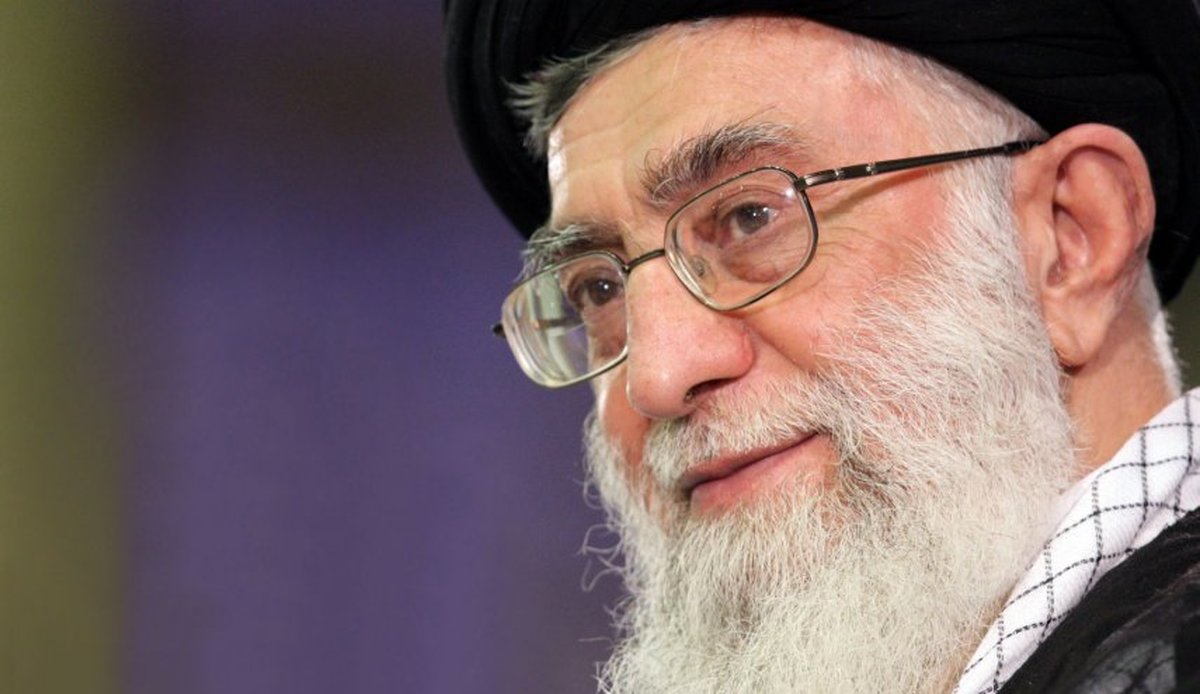 پیام رهبرمعظم انقلاب در پی درگذشت حجت الاسلام و المسلمین سیدمحمد فقیه عضومجلس خبرگان رهبری استان فارس