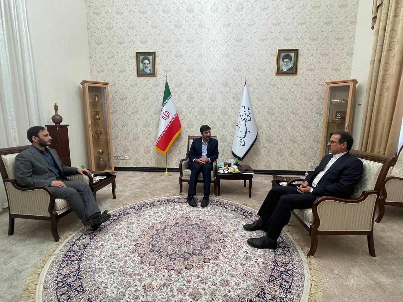 سومین نشست سخنگویان قوای سه‌گانه و شورای نگهبان