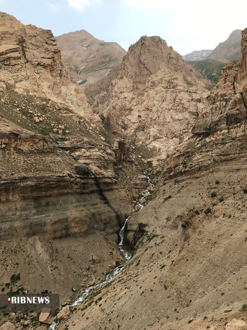 صعود به قله قاش مستان، بلندترین قله دنا صعود به قله قاش مستان، بلندترین قله دنا