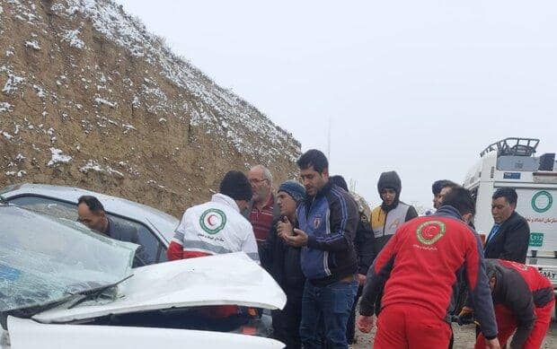 تصادف رانندگی با یک فوتی و ۱۱مصدوم تصادف رانندگی با یک فوتی و ۱۱مصدوم