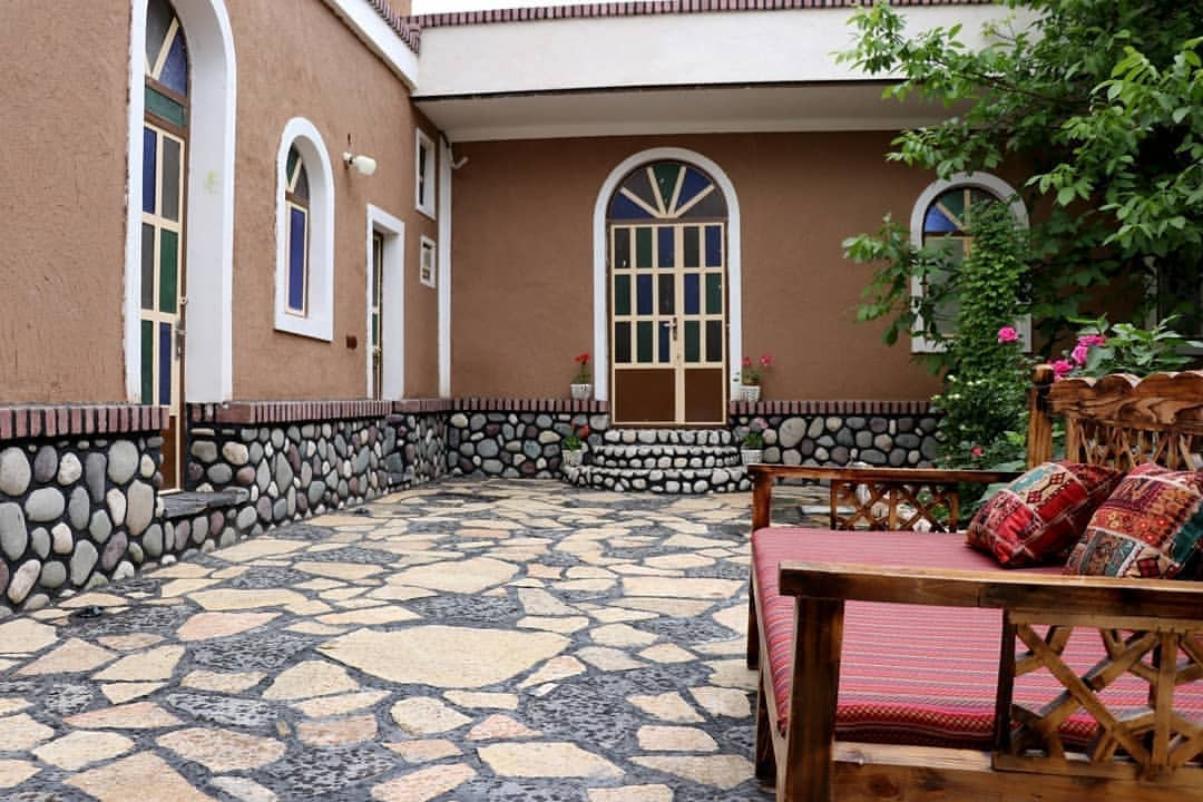 افتتاح یک واحد بوم گردی در روستای باب تنگل زرند