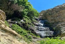 آشنایی با آبشار گلوکان تهران آشنایی با آبشار گلوکان تهران