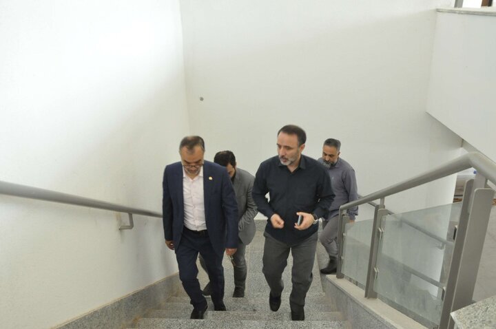 افزایش ۲۵ درصدی فضای مطالعه در گیلان با تکمیل کتابخانه مرکزی رشت