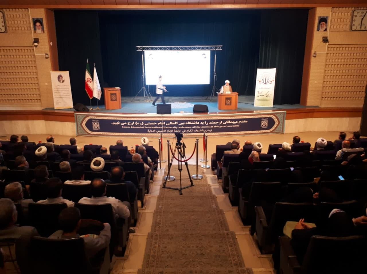 شورای نگهبان باید حافظ آرمان های اسلام و انقلاب باشد