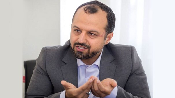 تأکید وزیر اقتصاد بر رفع موانع خودساخته شبکه بانکی تأکید وزیر اقتصاد بر رفع موانع خودساخته شبکه بانکی