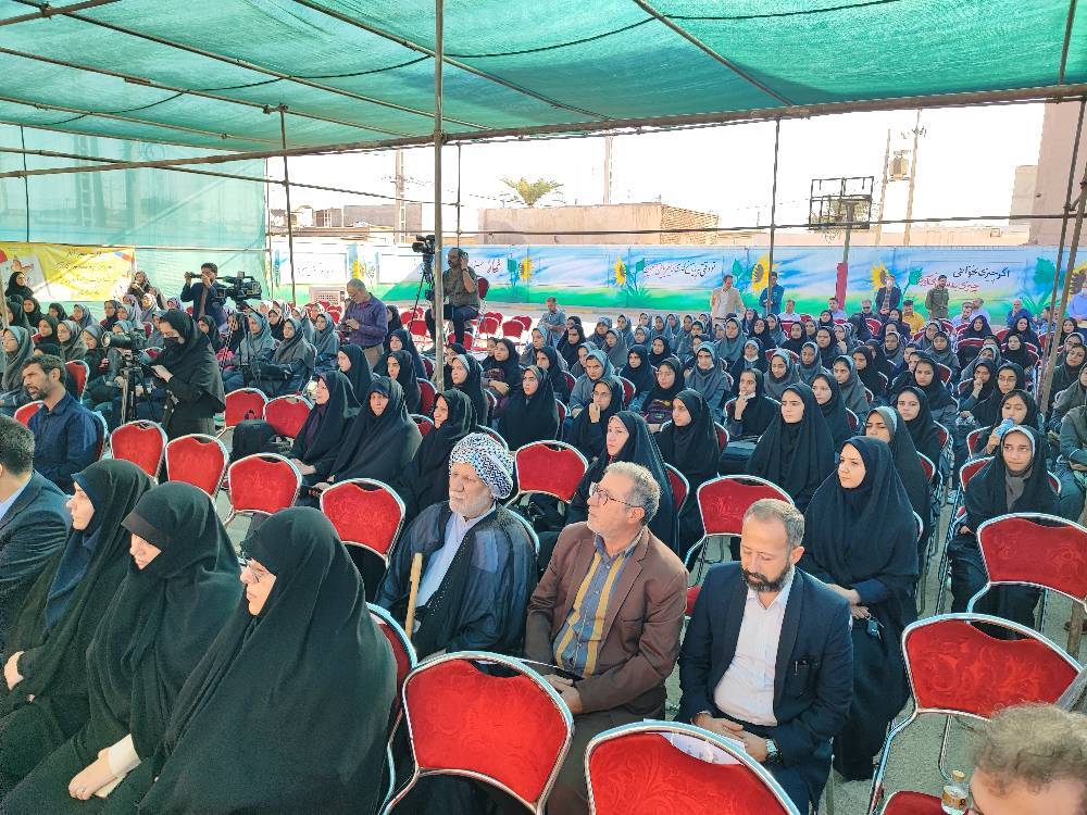 نواخته شدن زنگ مهر در مدارس خوزستان